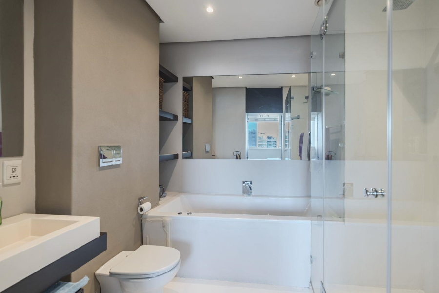 2 Bedroom Property for Sale in Bantry Bay Western Cape